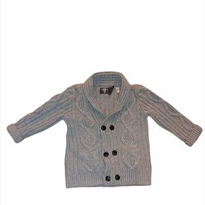 H&M Gray Sweater button front